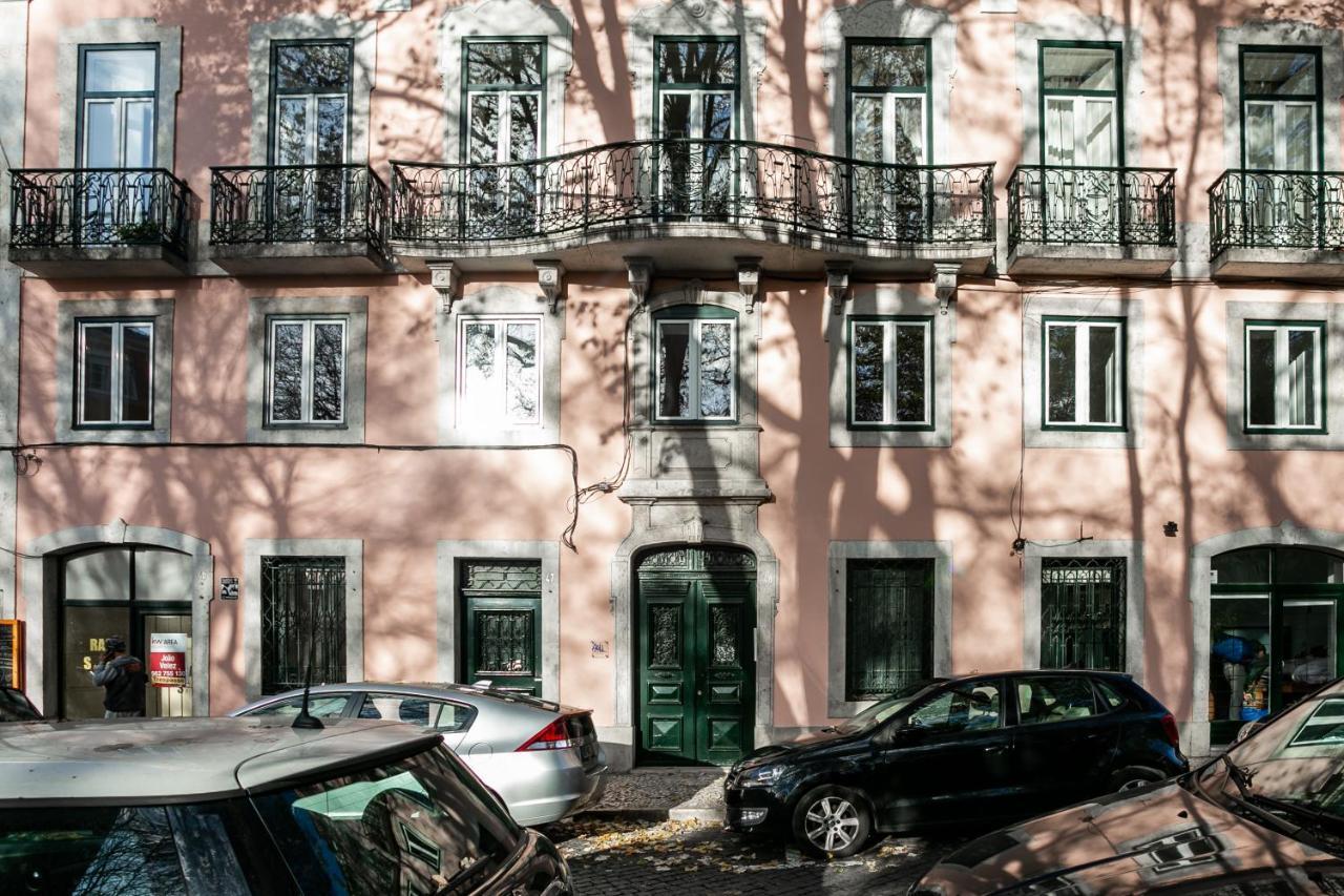 Appartamento Cozy Tailor Made With A Refreshing Terrace Lisbona Esterno foto